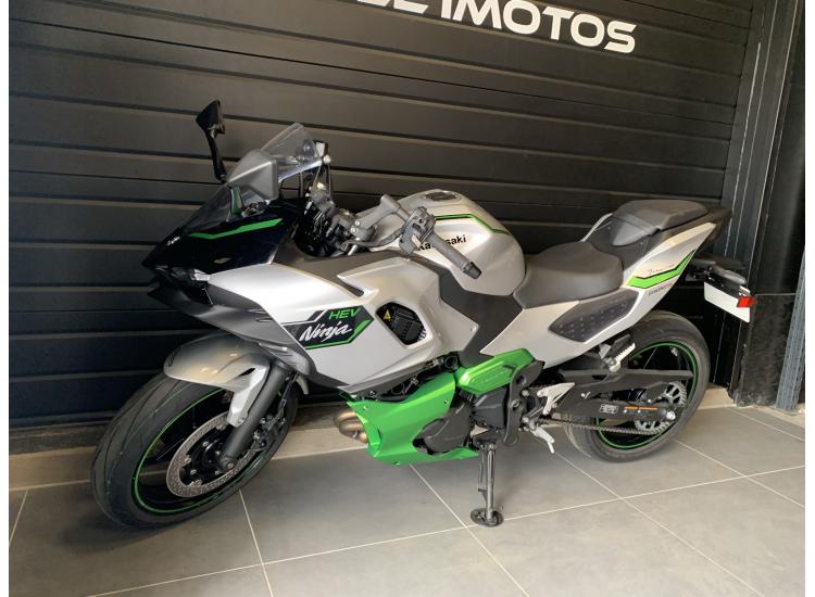 KAWASAKI Ninja 7 Hybrid