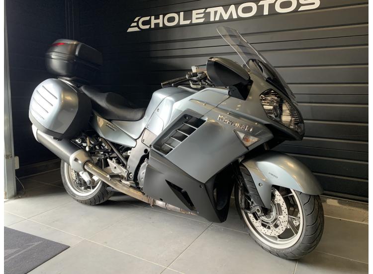 KAWASAKI GTR 1400