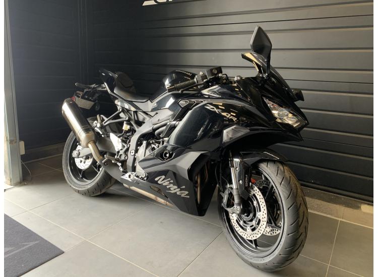 KAWASAKI ZX-4R