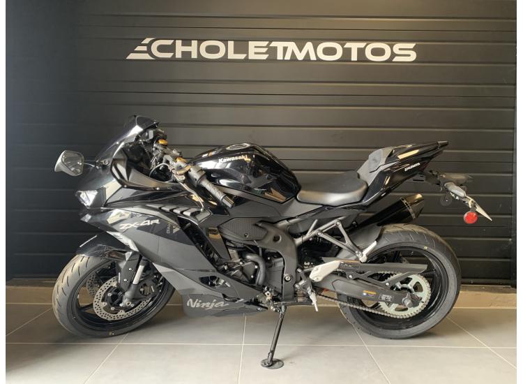 KAWASAKI ZX-4R