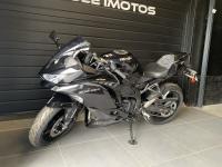 KAWASAKI ZX-4R