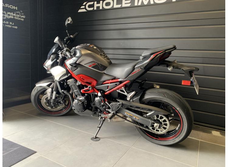 KAWASAKI Z 900
