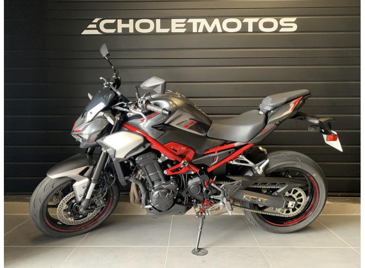 KAWASAKI Z 900